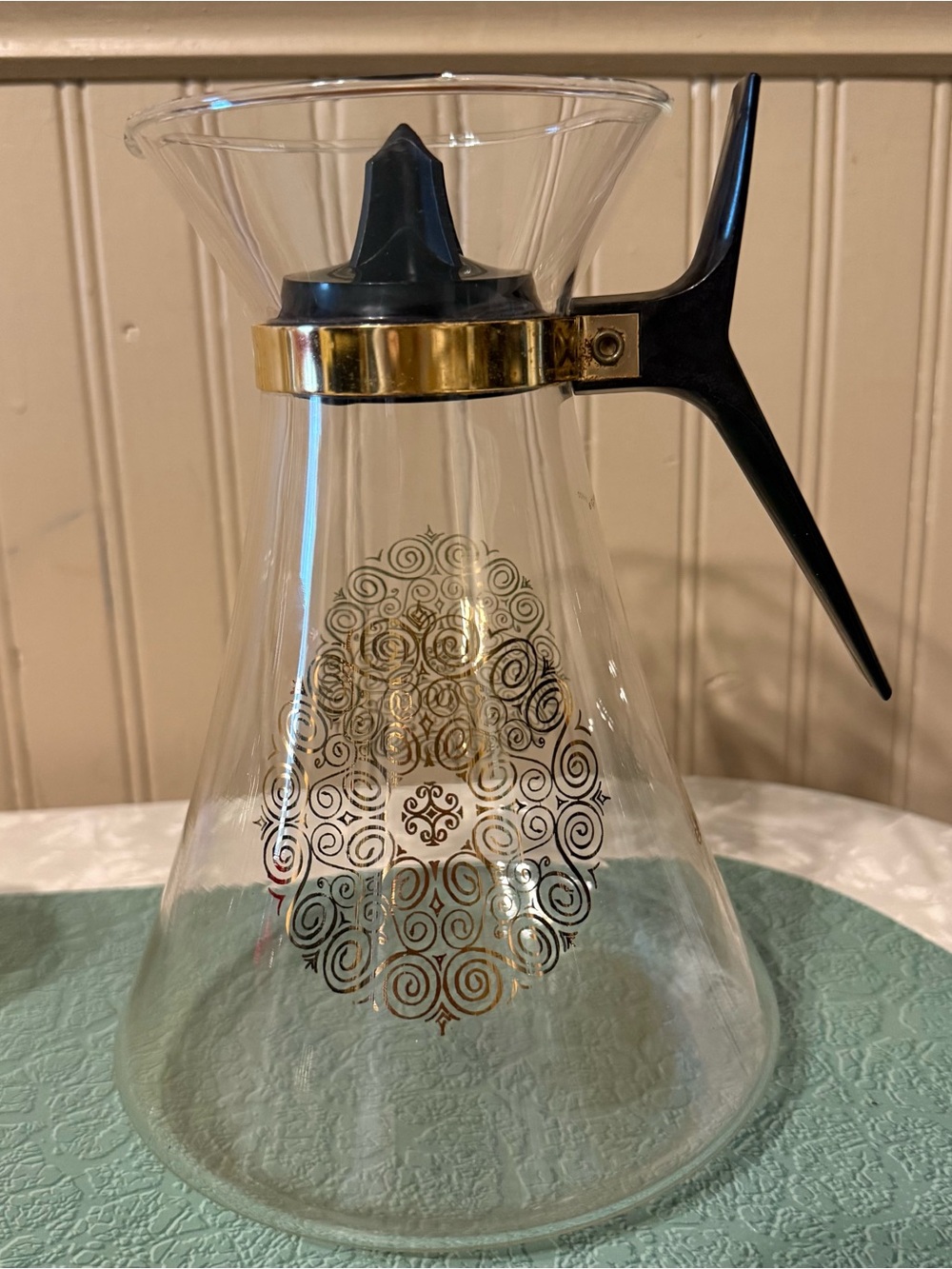 Geni Corning Glass drinks server carafe Very MCM atomic pattern